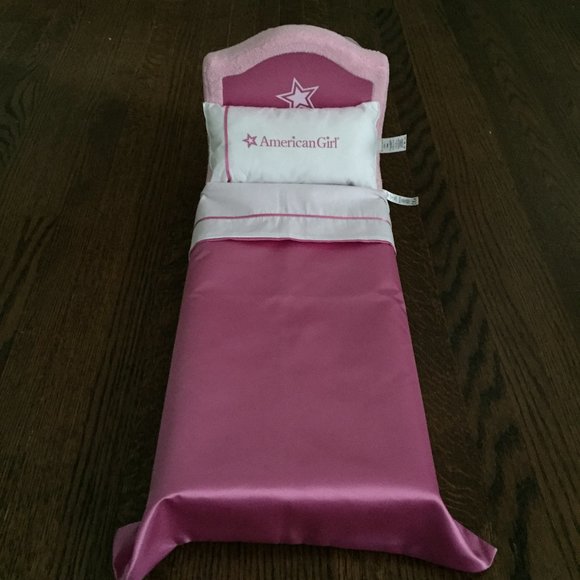American Girl Other - AMERICAN GIRL fold out bed